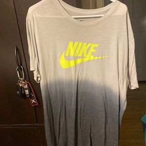 Nike t shirt